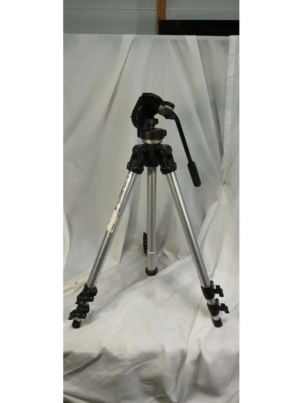 Bogen Manfrotto 3126 Fluid Head Video Camera Tripod Made in Italy Professional